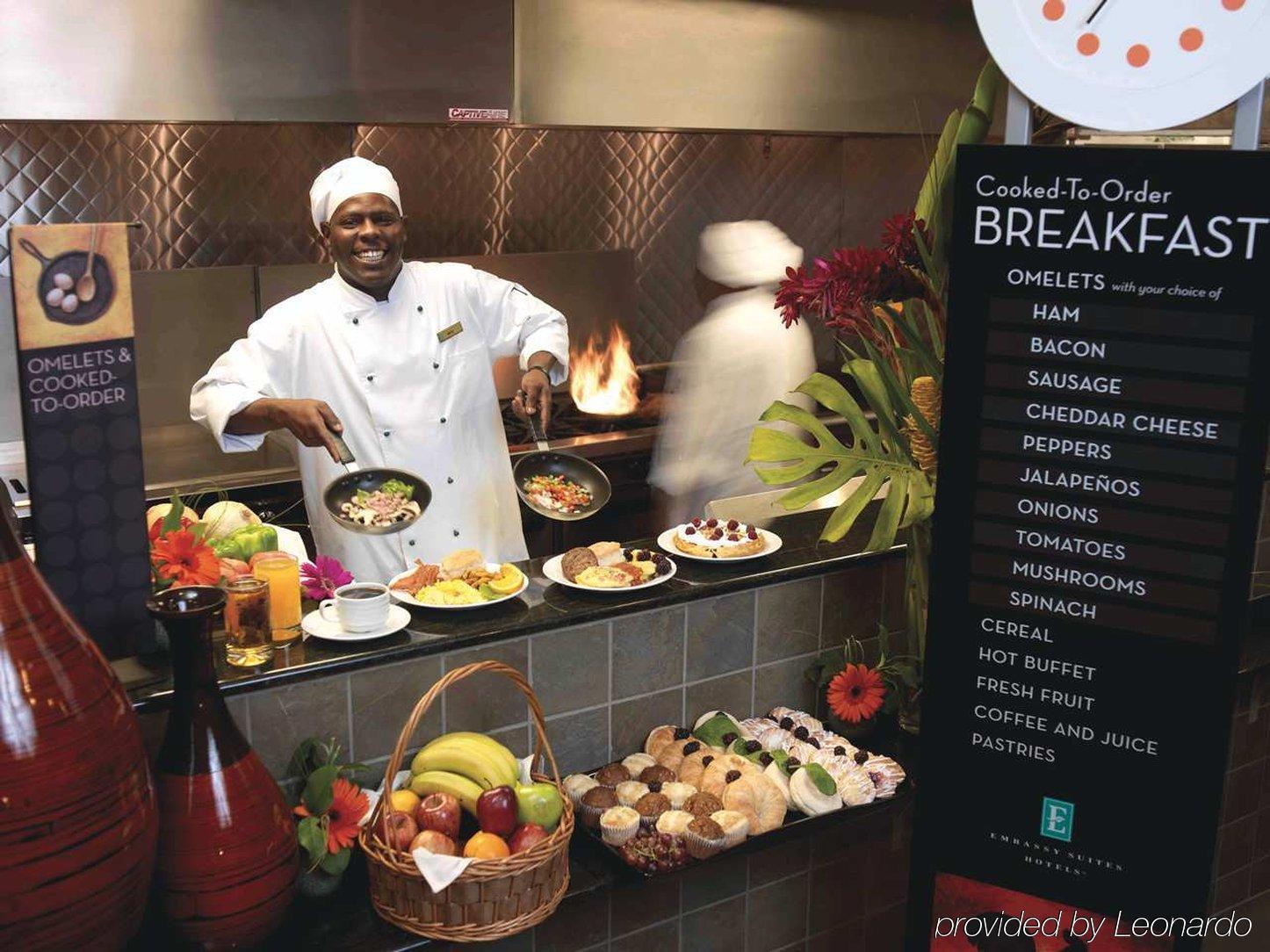 Embassy Suites By Hilton Atlanta Airport College Park Restoran gambar